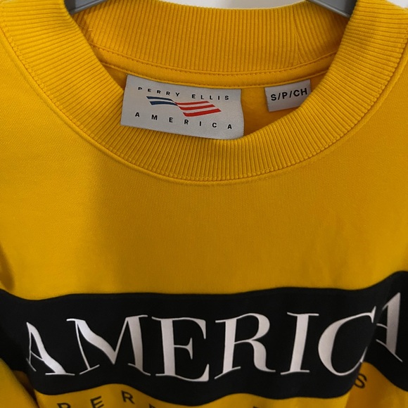 Sweater - Picture 2 of 2